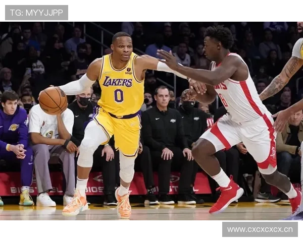 安特卫普定位球表现稳健,本赛季攻防效率持续提升 安特卫普定位球表现稳健,本赛季攻防效率持续提升