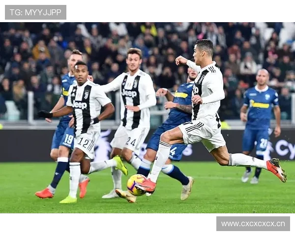 那不勒斯冠军后重建期:人员流动与战术磨合逐步反映赛季走势变化 那不勒斯冠军后重建期:人员流动与战术磨合逐步反映赛季走势变化