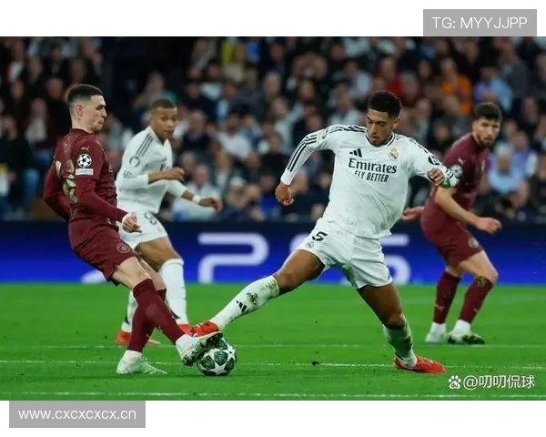 皇马欧冠争冠压力上升，淘汰赛表现波动影响前景